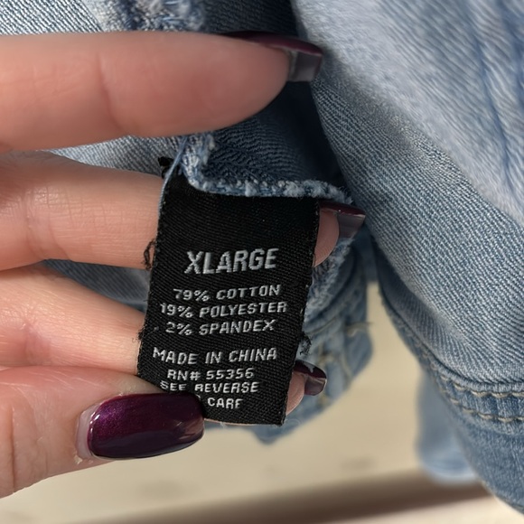 Jean Jacket ☎️💋 - Picture 6 of 6